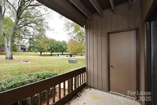 Building Photo - 411 Mallard Head Pl