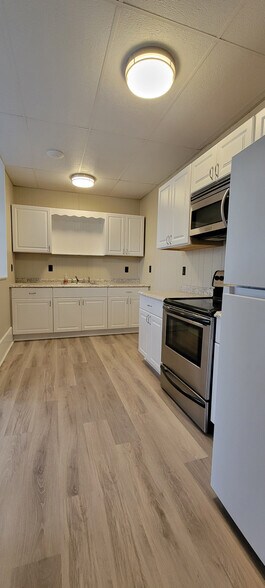 Building Photo - 22 N 2nd St