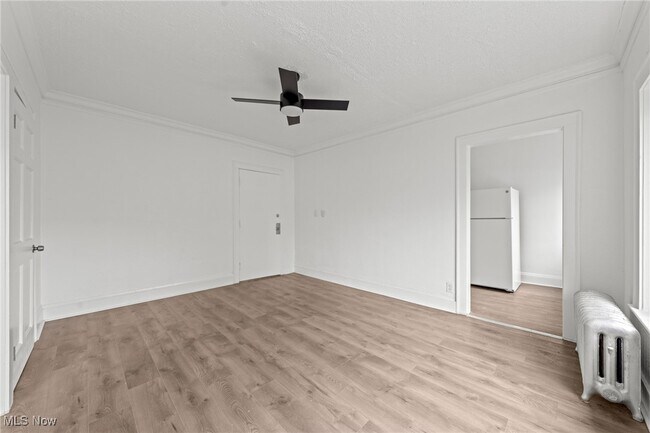 Building Photo - 13671 Euclid Ave