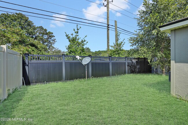 Building Photo - 86833 Iron Rail Ct