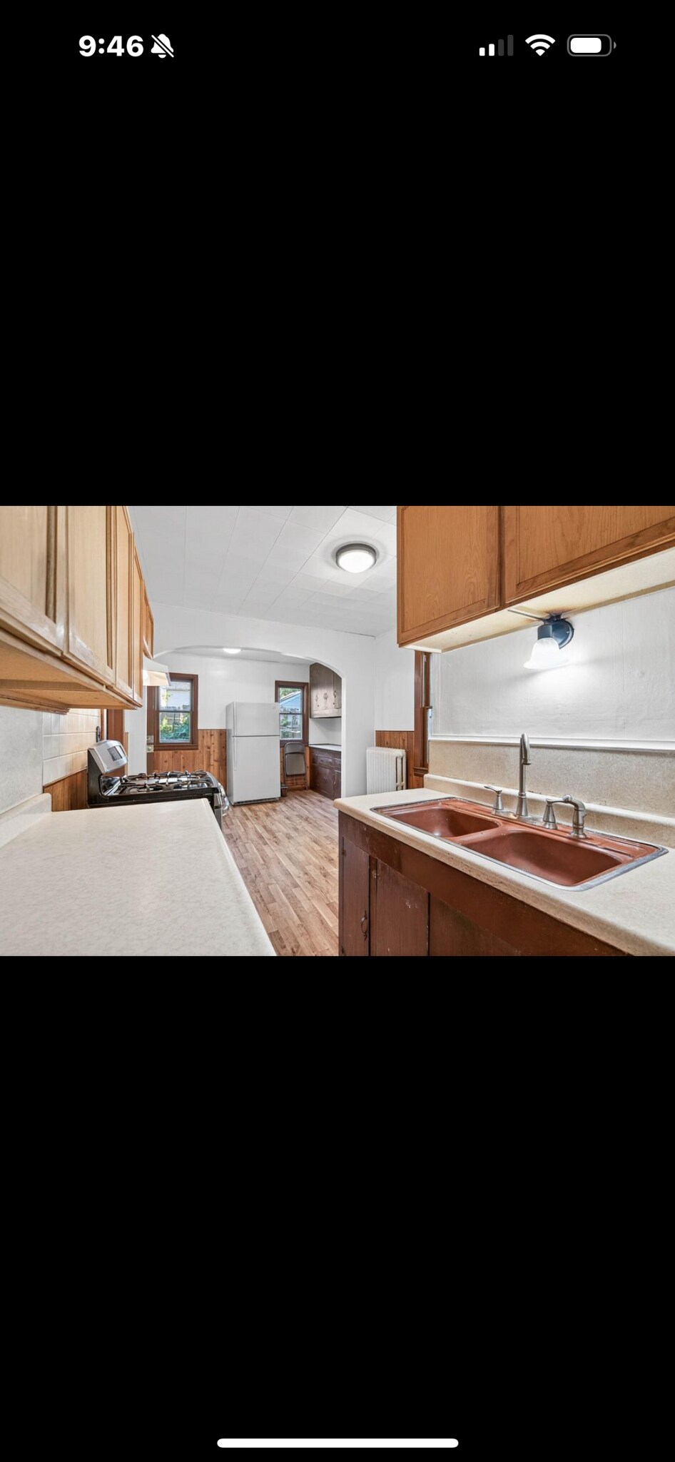 Building Photo - 2327 Irving Ave N