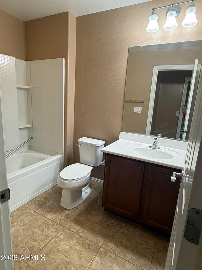 Building Photo - 10743 W Desert Elm Ln
