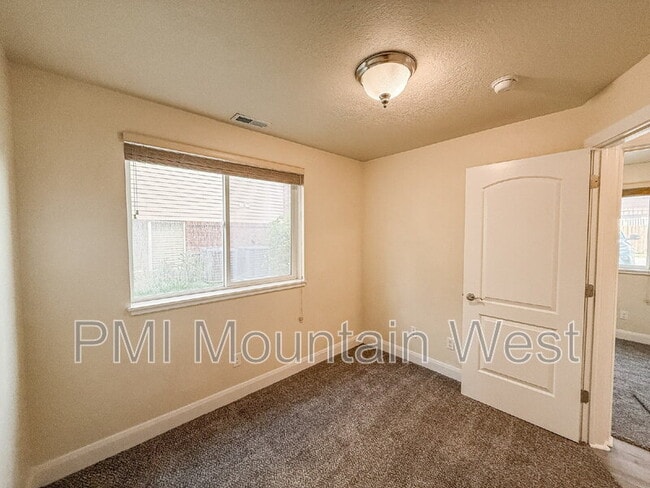 Building Photo - 2779 W 5525 S