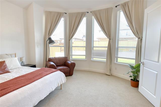 Building Photo - 861 Agave Dr