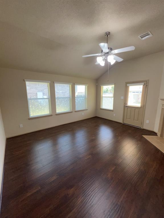 Building Photo - 5306 Jay Thrush Dr