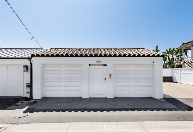 Building Photo - 1155 Gaviota Dr