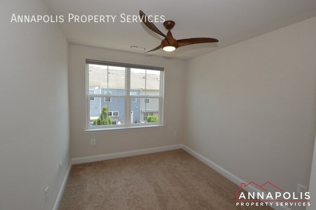 Building Photo - 114 Waterline Ct