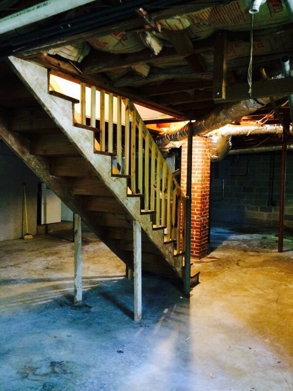 Building Photo - 2BR Home Close to Downtown  Timmons Park