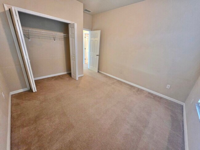 Building Photo - 1522 NW 120th Way