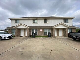 Building Photo - 4102 Nadine Dr