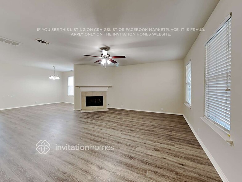 Building Photo - 1804 White Feather Ln