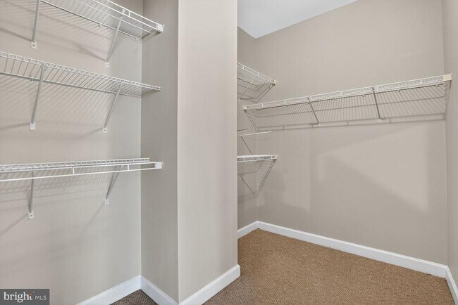 Building Photo - 21285 Park Grove Terrace