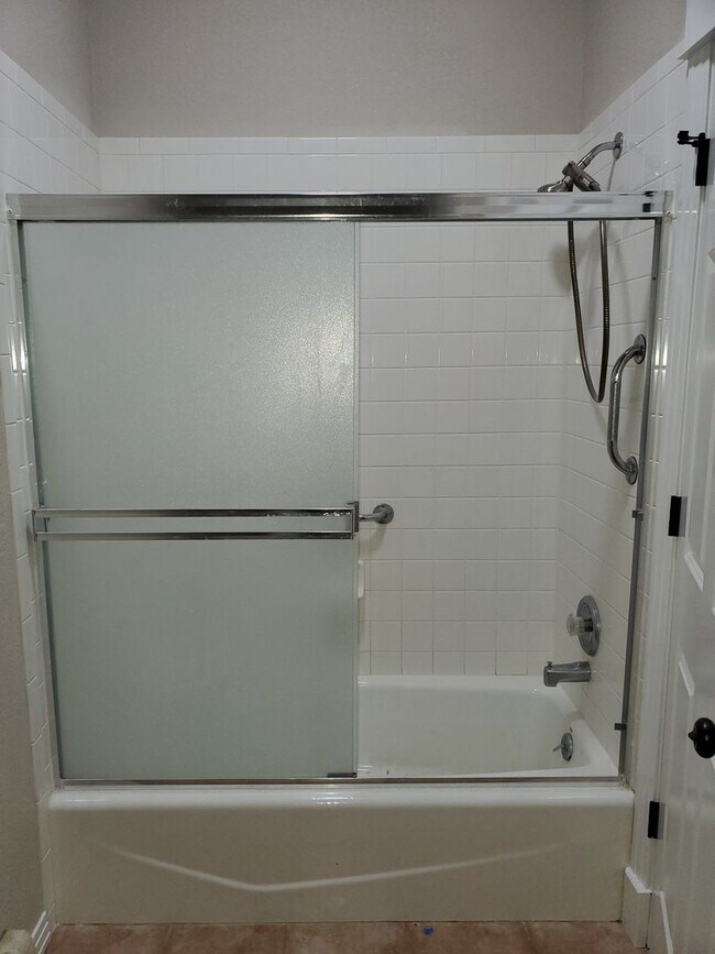 Building Photo - 2012 Remington St