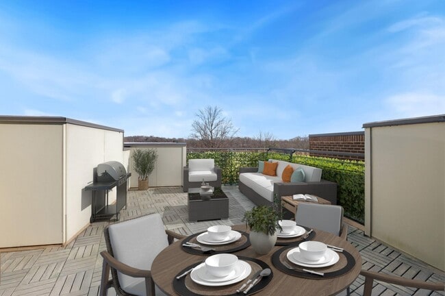 Building Photo - 16560 Crabbs Branch Way