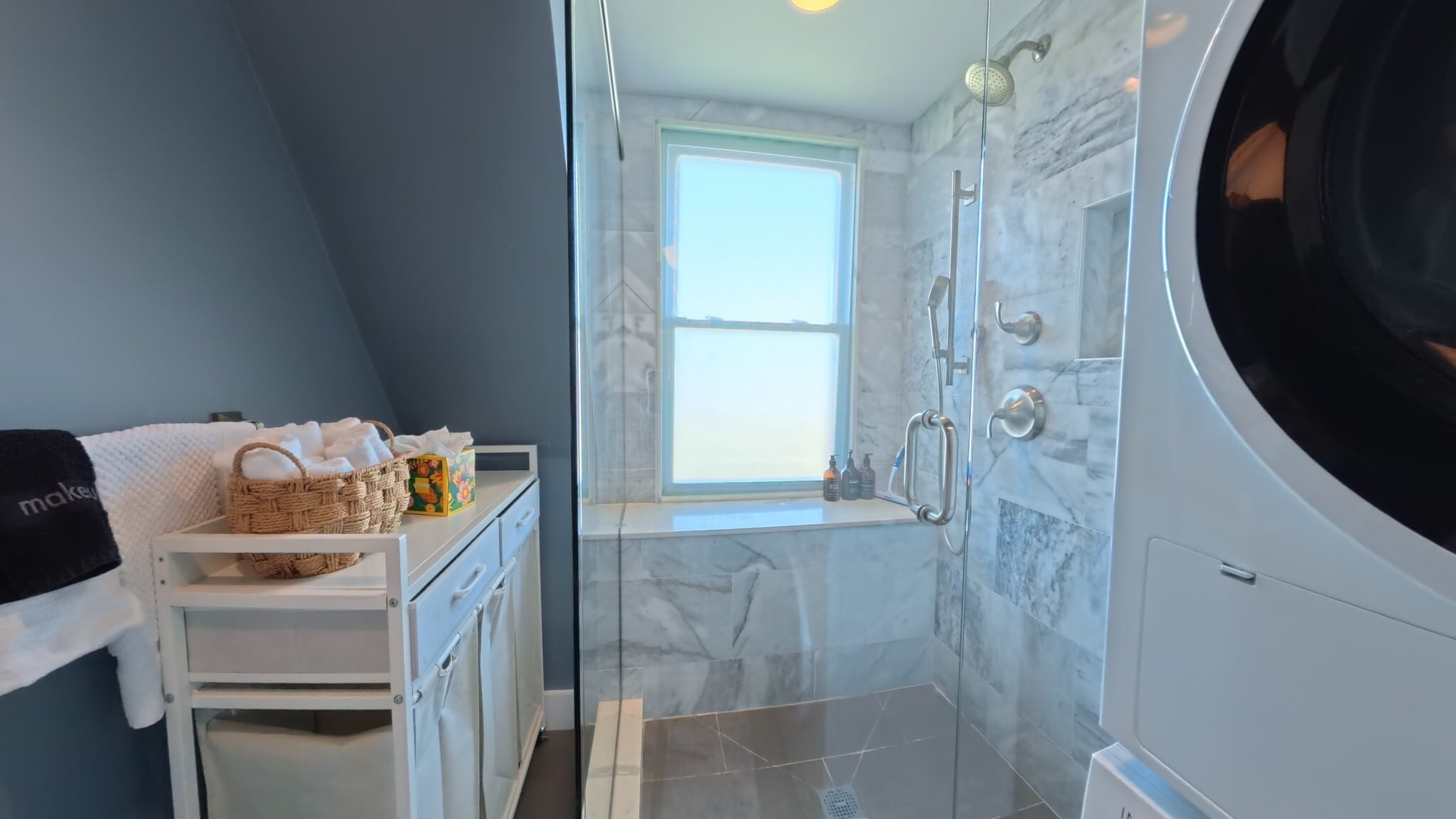 Building Photo - 137 Walnut St