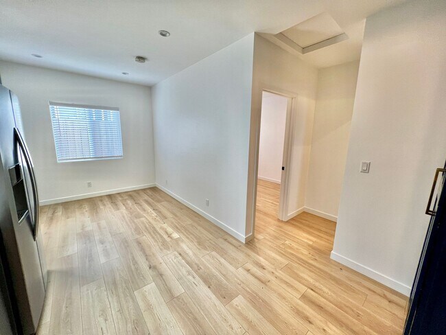 Building Photo - 4232 Verdugo Rd