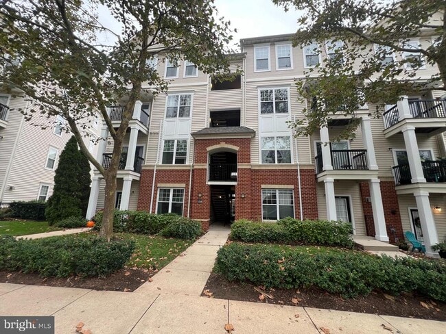 Building Photo - 11349 Aristotle Dr