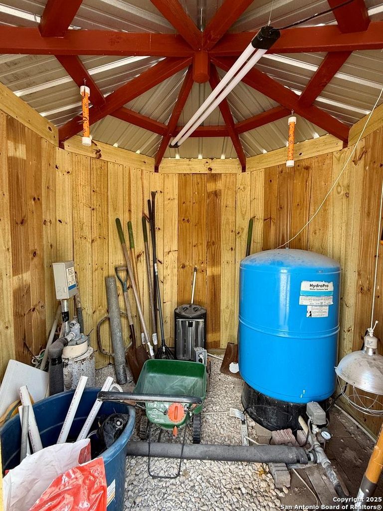 Building Photo - 1224 Campfire