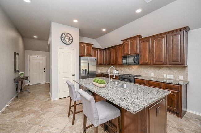 Building Photo - 10911 Overland Trail Dr