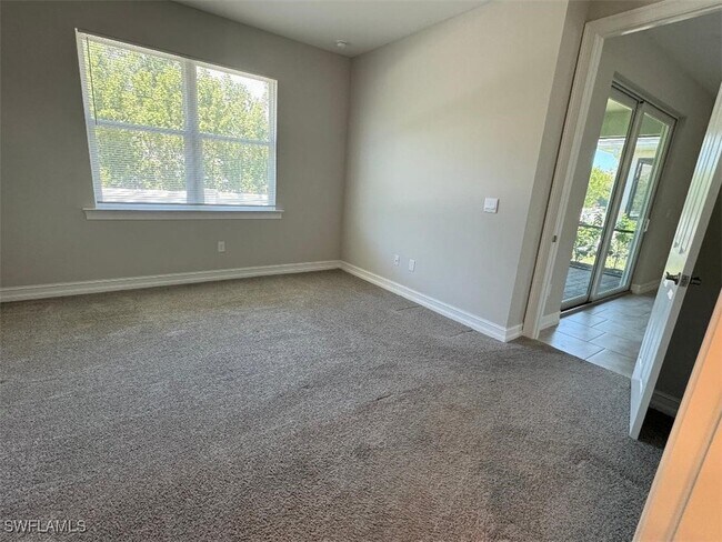 Building Photo - 926 Enbrook Lp