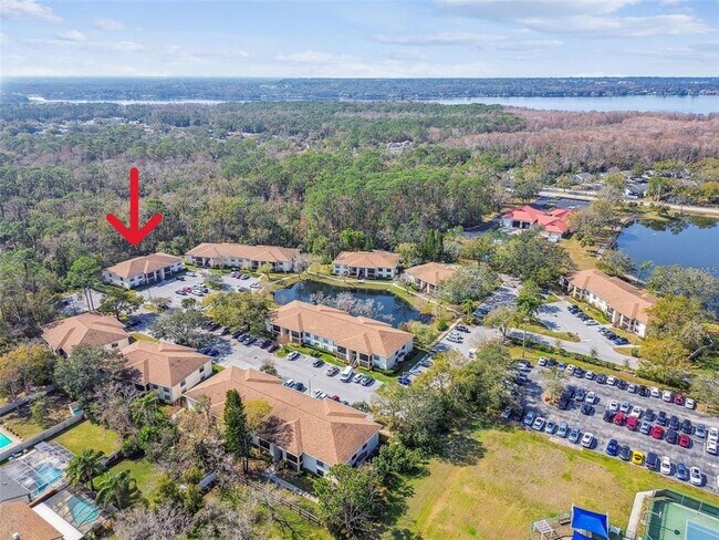 Building Photo - 3323 Crystal Ct E