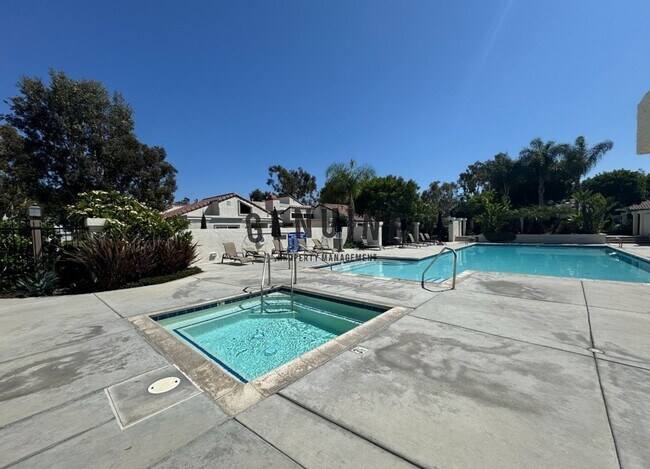 Building Photo - Charming 2Bd 2Ba Condo