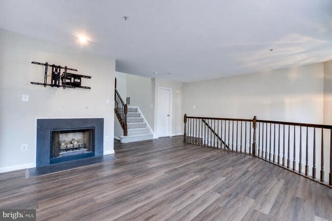Building Photo - 4307 Chariot Ct