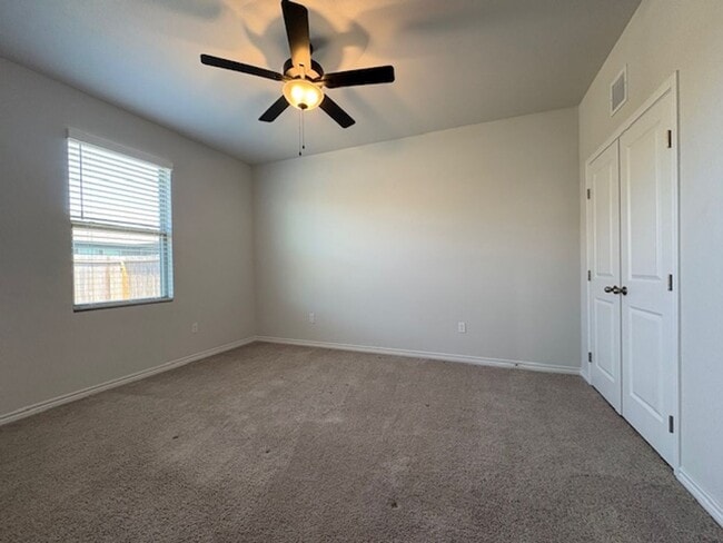 Building Photo - GORGEOUS NEWER HOME NEAR OSO BAY PRESERVE - MILITARY SPECIAL!