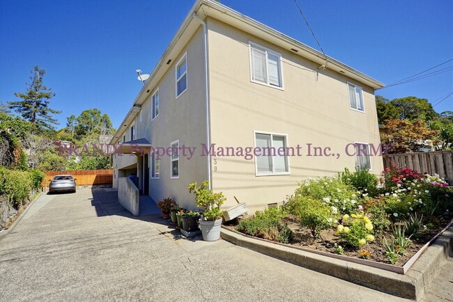 Primary Photo - Great Location in This Top Floor Unit in a...