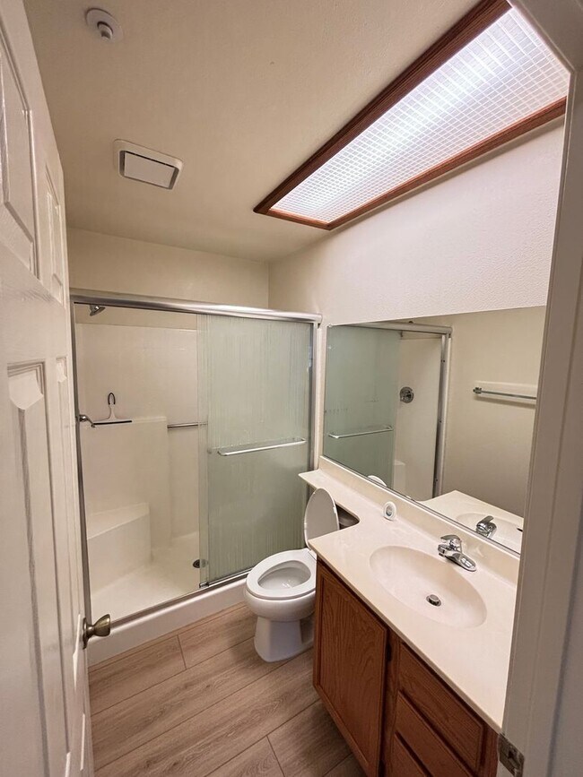 Building Photo - 2 BEDROOM IN 55+ COMMUNITY OF JESS RANCH