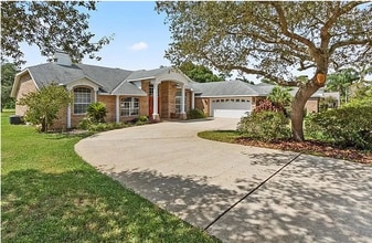 Building Photo - Beautiful Spacious 3 bed 3 bath Home in Debary