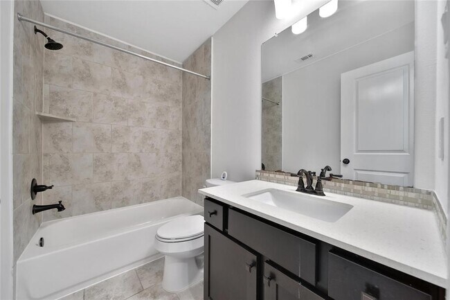 Building Photo - 6707 Birchwood Bend Ct