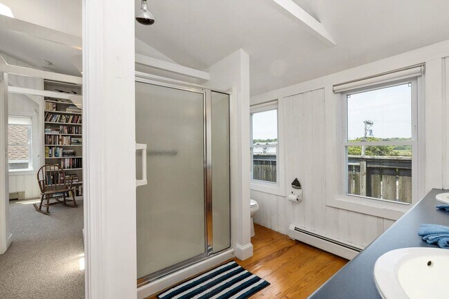 Building Photo - 1304 Ocean