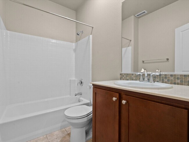 Building Photo - 760 Sarcinella Ct