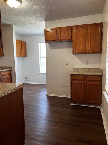 Building Photo - 319 Ware Dr