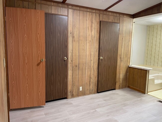 Building Photo - 2 BED, 2 BATH MOBILE HOME