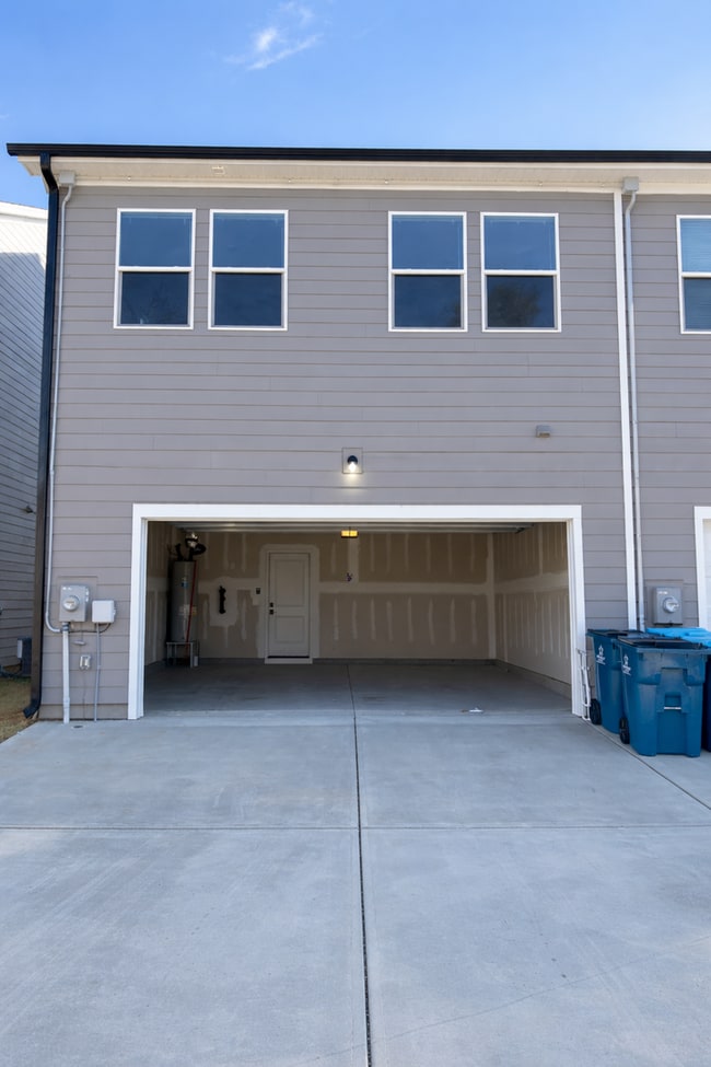 Building Photo - COMING SOON > 3BR Townhome • Brand-New Build • 2 Car Garage Parking