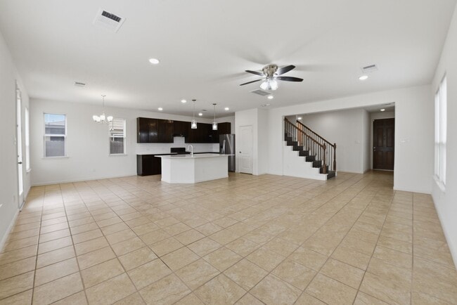 Building Photo - 2518 Boxwood Park