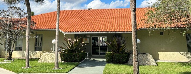 Building Photo - 1820 SW 81st Ave