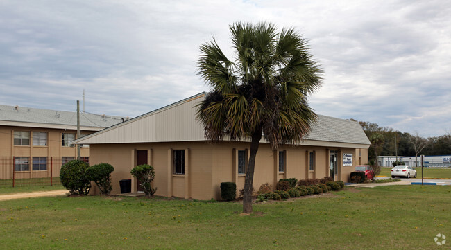 Building Photo - Pensacola Village Apartments