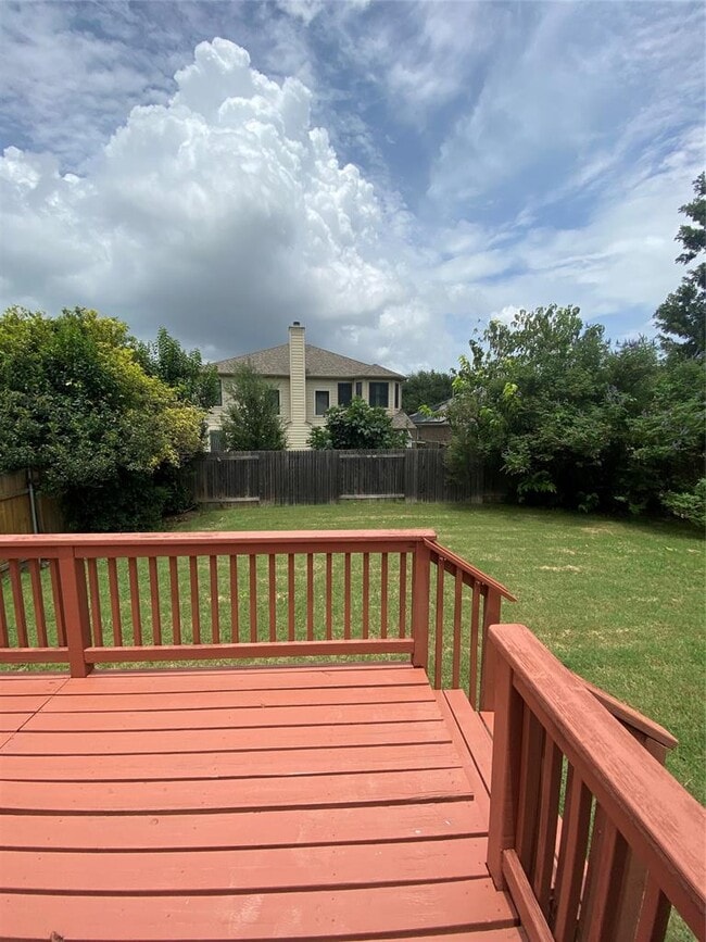 Building Photo - 2307 Paradise Ridge Dr