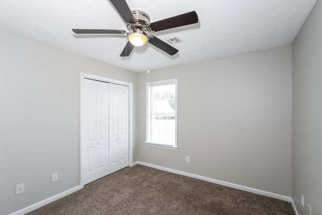 Building Photo - Cozy Home in Thomson,	GA