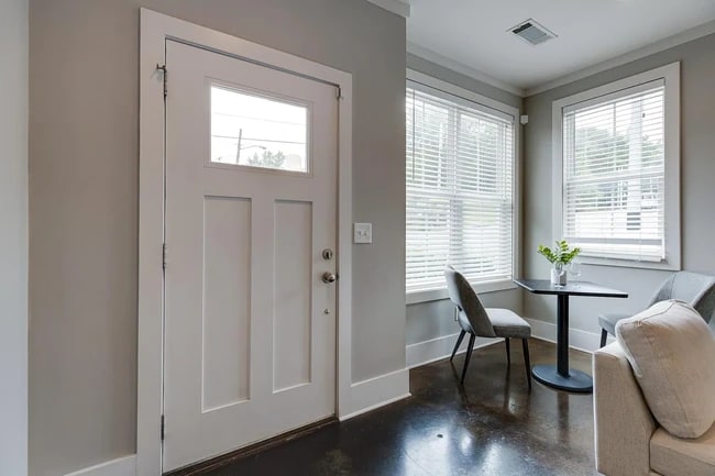 Building Photo - 2032 Herman St