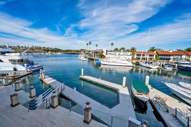 Building Photo - 45 Linda Isle