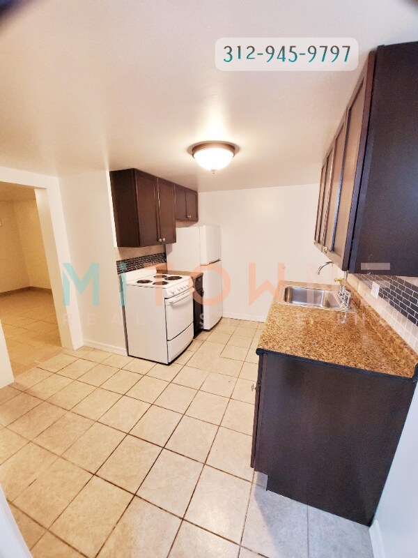 Building Photo - 1346 Chase