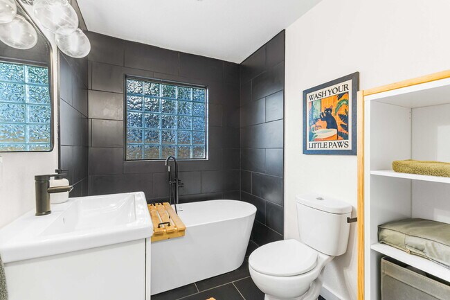 Building Photo - Timeless Charm Meets Modern Comfort in Brookview