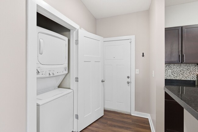 Building Photo - 2197 Nolensville Pk