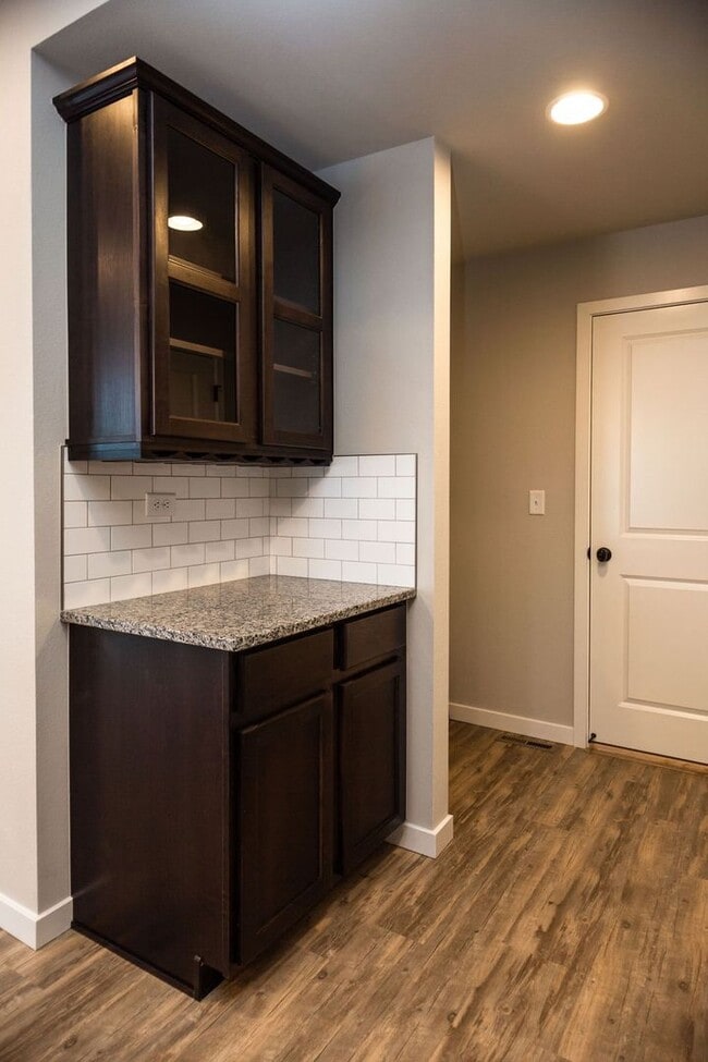 Building Photo - Beautiful Home in Mosaic Neighborhood