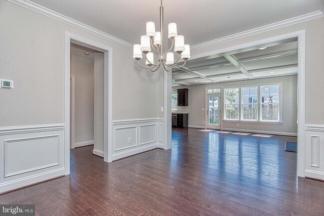 Building Photo - 3100 Greenway Blvd