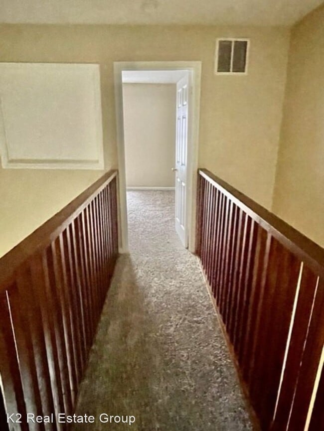 Building Photo - 3 br, 2 bath House - 9210 E William Thomas...